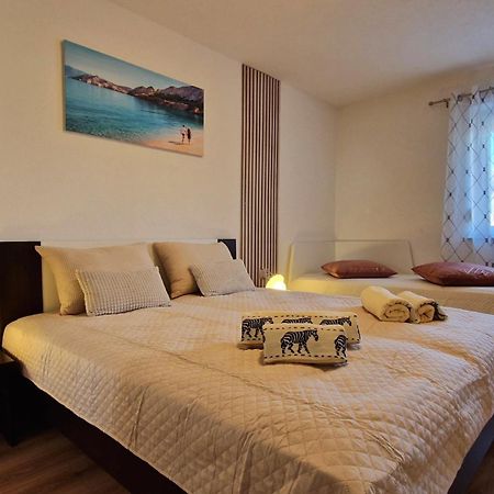 Apartmani Marija Baška Eksteriør billede