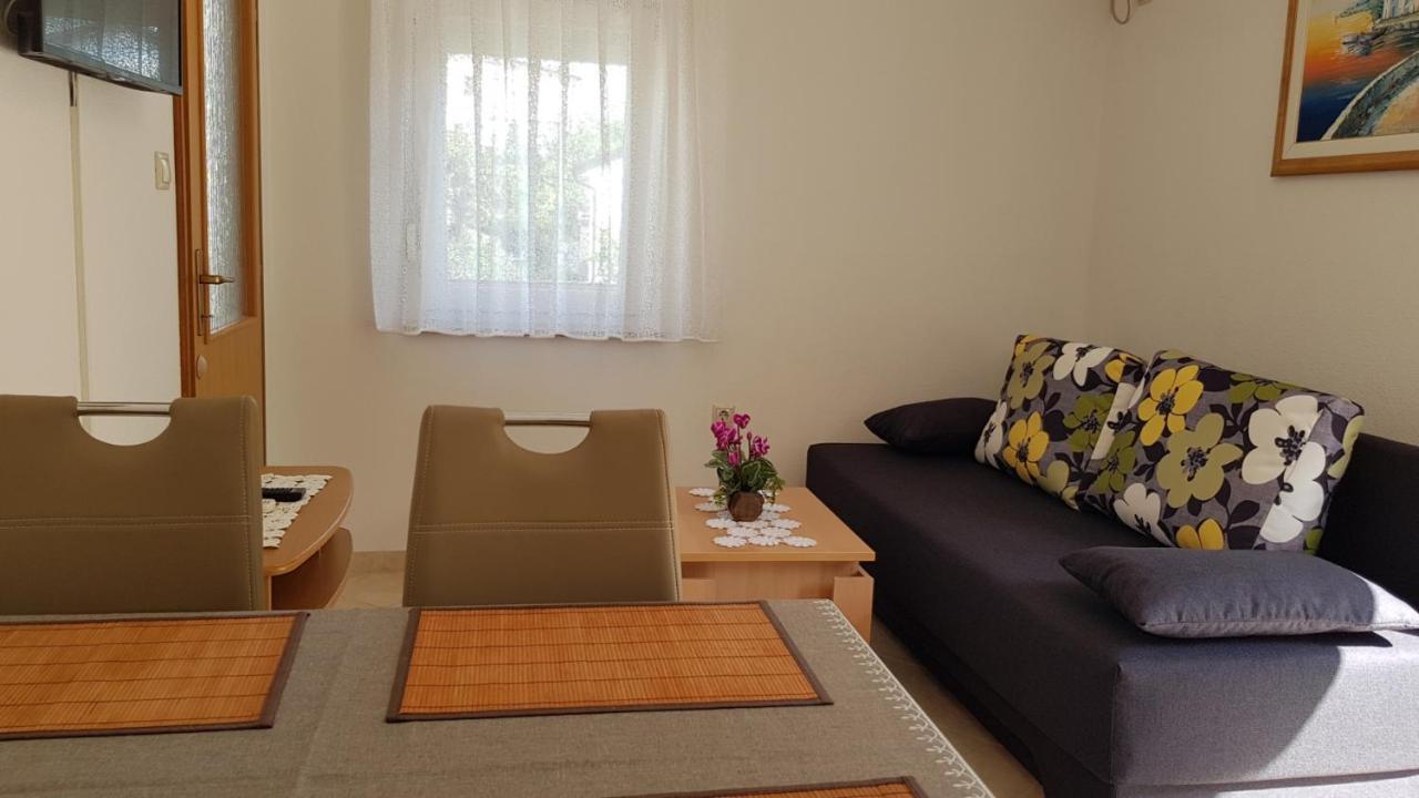 Apartmani Marija Baška Eksteriør billede